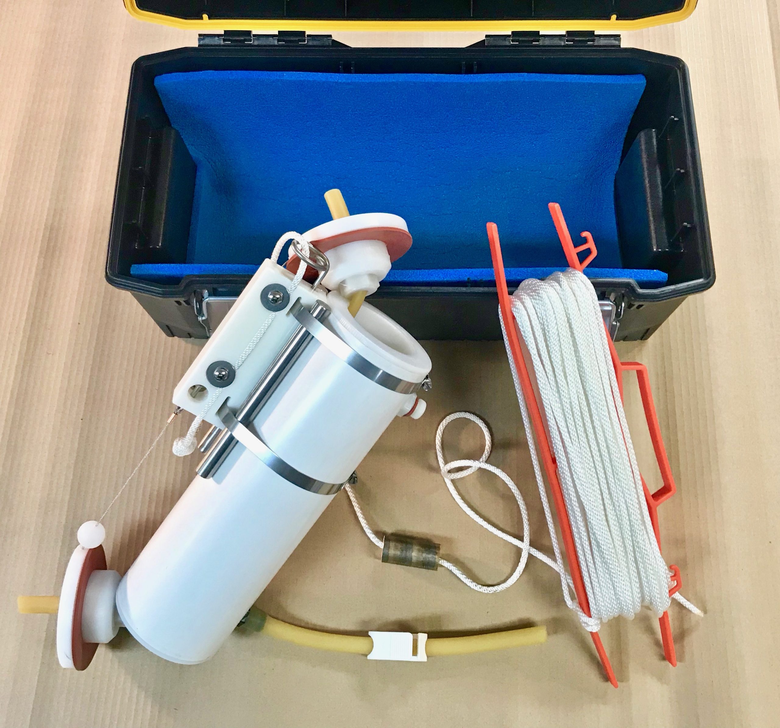 Vertical Water Sampler Opaque